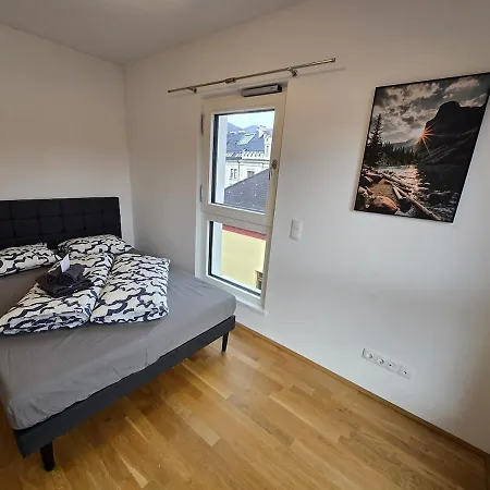 Central Innsbruck Apartment 아파트 인스브루크