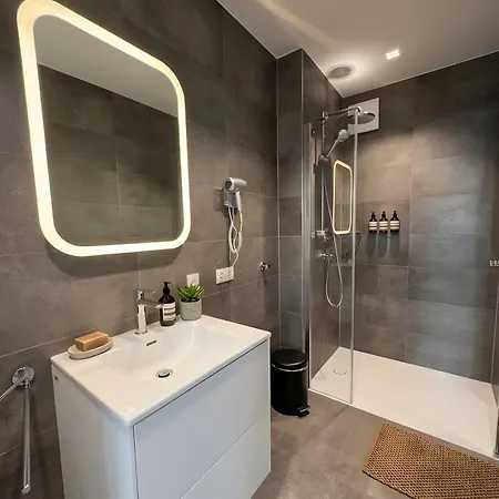 Апартаменти Central Innsbruck Apartment *