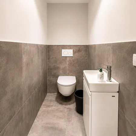 Central Innsbruck Apartment