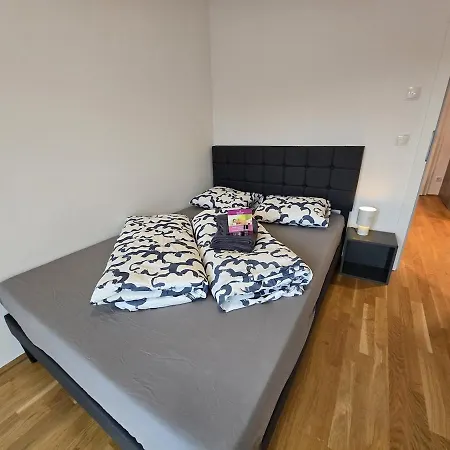 Central Innsbruck Apartment